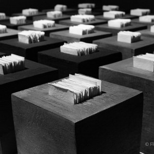 36 cubes: Detail cube 30 x 30 cm stoneware and ceramic paper